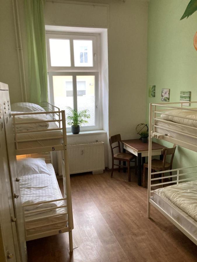 Corner Hostel Berlin Prenzlauer Berg Екстериор снимка